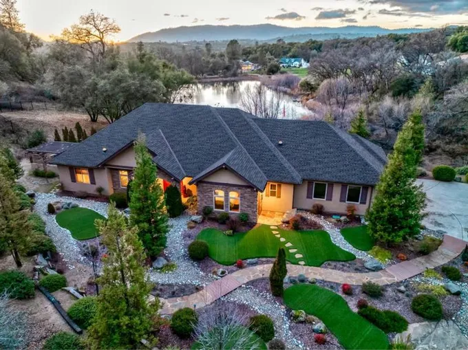 42722 LULNIU LN, Ahwahnee, CA 93601 Single Family Residence For Sale  MLS# 607342 for Rent
