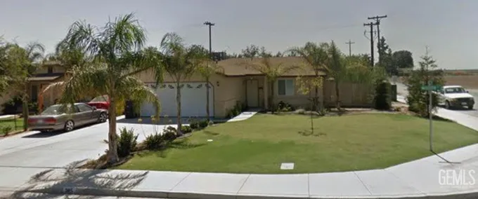 385 MISSION ST, Mc Farland, CA 93250 Single Family Residence For Sale  MLS# 202401016