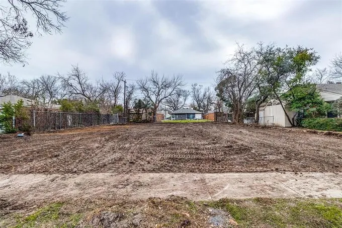 4916 Wateka Dr, Dallas, TX 75209 for Sale