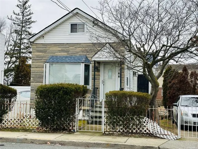 144 Gotham Avenue, Elmont, NY 11003 for Sale