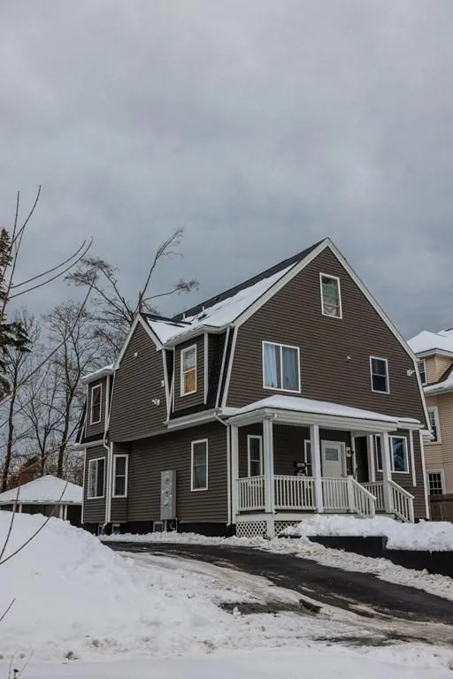 34 Leyfred Terrace, Springfield, MA 01108 for Sale