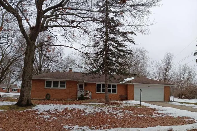Elva, ROCKFORD, IL 61101  623819184 for Sale