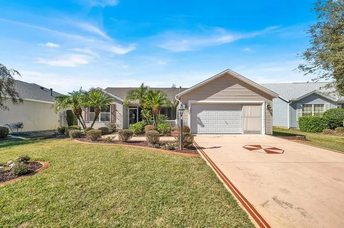 1234 Donalds Pl, The Villages, FL 32162 - MLS G5077383 for Sale
