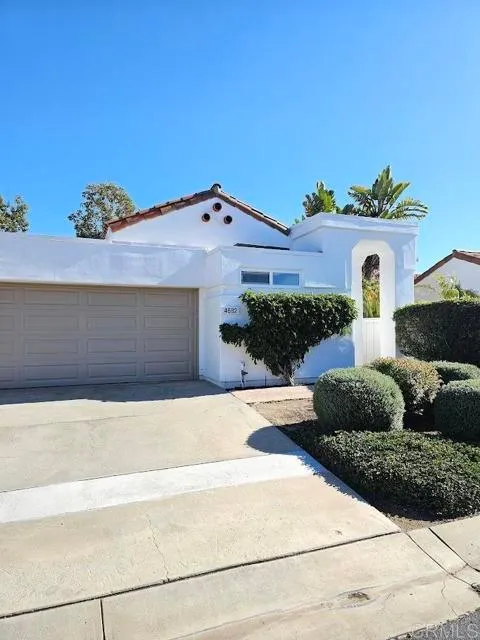 4682 Barcelona, Oceanside CA 92056 for Sale