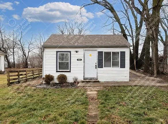 1622 Comer Ave - Indianapolis, IN 46203 - Home For Rent