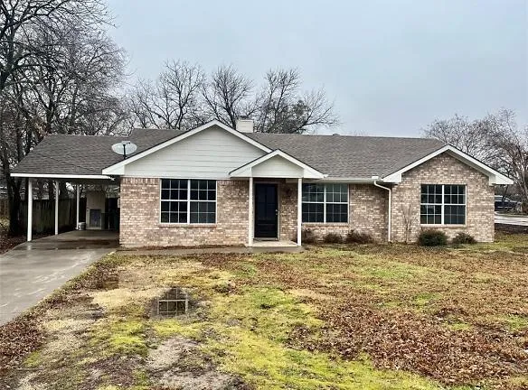 505 W Walnut St - Celina, TX 75009 - Home For Rent
