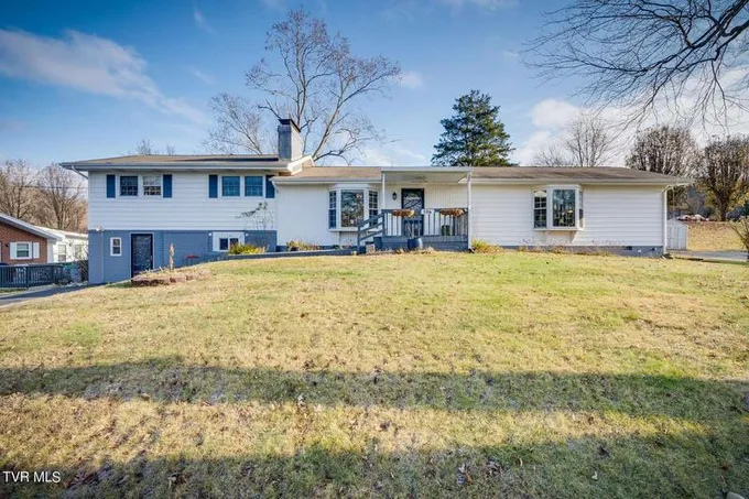 106 Longwood Road, Bristol, TN 37620  624439483 for Sale