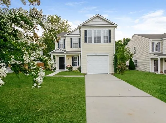 4470 Kellybrook Dr - Concord, NC 28025 - Home For Rent