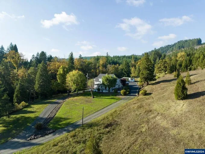 30471 Longview Ln, Cottage Grove, OR 97424  624529735 for Sale