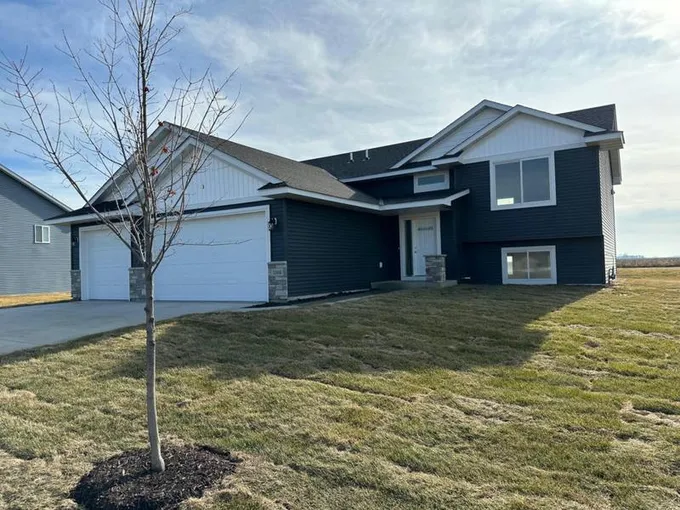 1004 MALLARD LN, Belle Plaine, MN 56011 Single Family Residence For Sale  MLS# 6485498