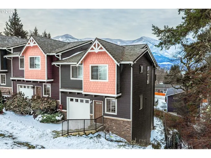 41 NW LASHER RD 4, Stevenson WA 98648 for Sale