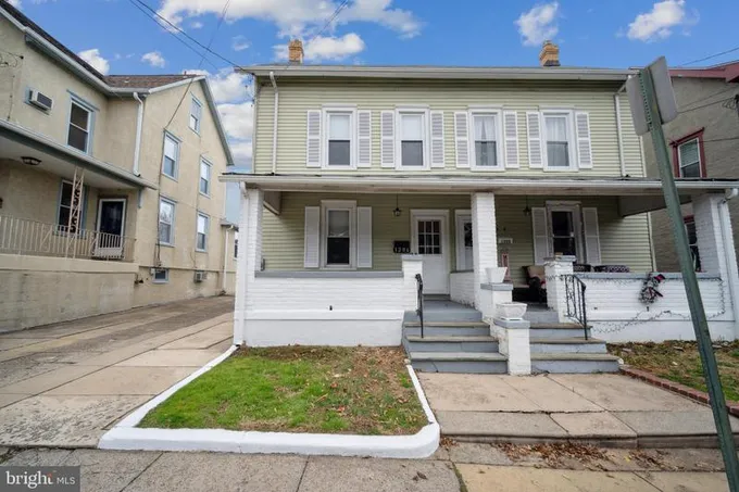 1206 Huntingdon Road, Abington, PA 19001 for Sale