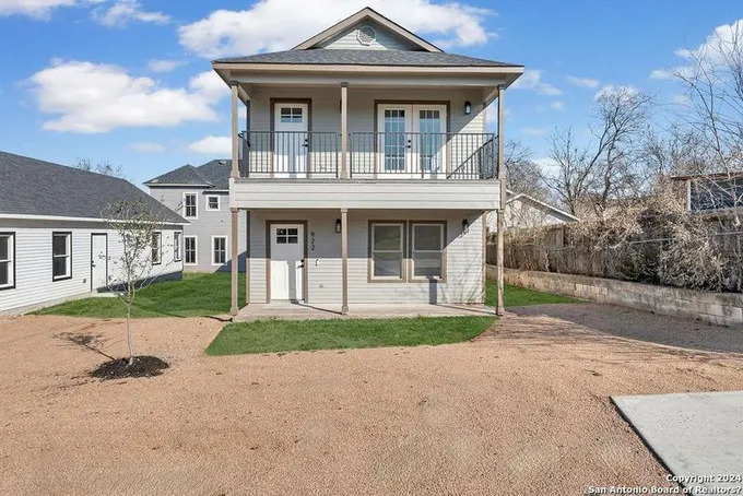 922 Dawson St, San Antonio, TX 78202-2307 for Sale