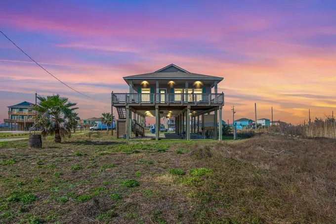 4642 Blue Water Hwy, Freeport, TX 77541 for Sale