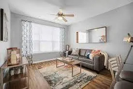 Furnished UT Area, Central Austin room for rent in 3 Bedrooms, Apartment for 1000 per month. Room ID 4738695