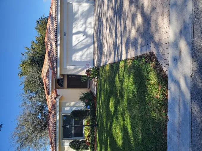 5757 NW 48th Dr, Coral Springs, FL 33067 - MLS RX-10955933 for Sale