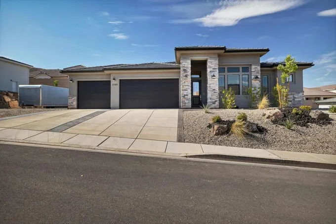1502 E CENTAURUS WAY, Washington, UT 84780 Single Family Residence For Sale  MLS# 24-247957