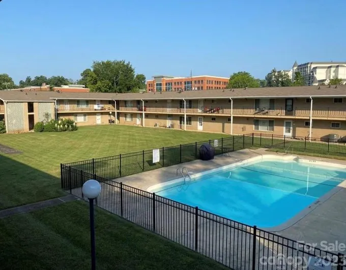 3010 Crosby Rd #122, Charlotte, NC 28211 - MLS 4104974 for Sale