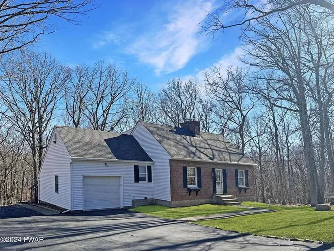 134 Ash Lane, Milford, PA 18337  624081910 for Sale