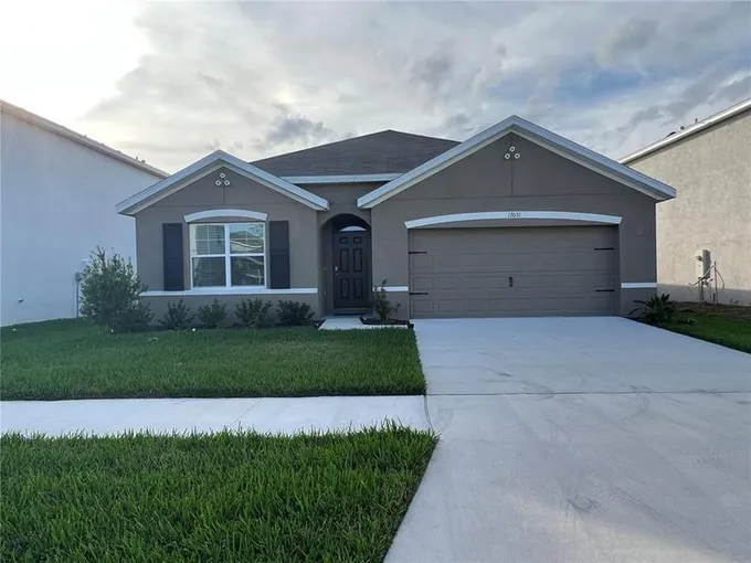 17031 Avon Dive Lane, Wimauma, FL 33598 for Rent