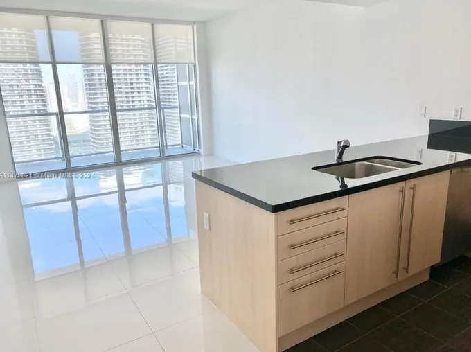 1111 SW 1st Ave #LPH3821, Miami, FL 33130 - MLS A11473821 for Rent