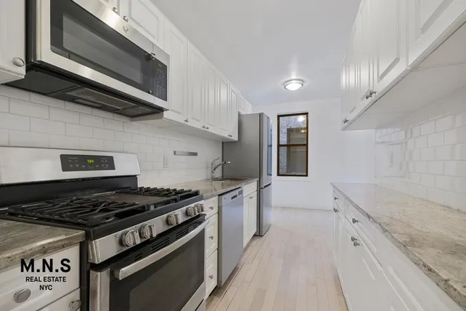 1521 Brightwater Avenue, Unit 5D for Rent