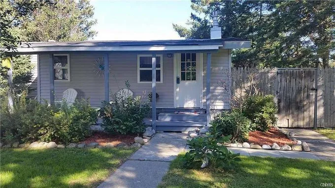 Hunt, WATERTOWN, NY 13601  623816571 for Sale