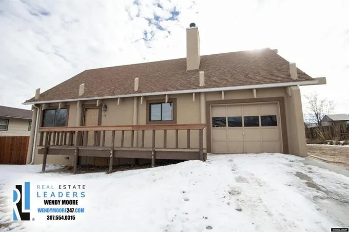 841 E 23RD ST, Casper, WY 82601 Single Family Residence For Sale  MLS# 20240380
