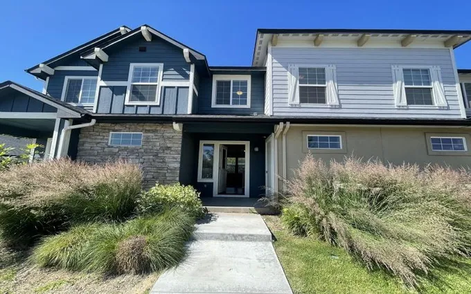 Rental listing in Boise West, Boise Area. Contact the landlord or property manager direct about rental.