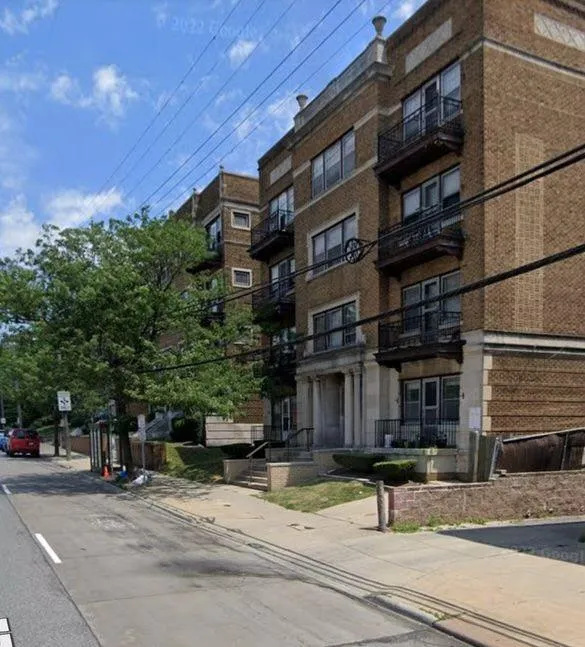 Rental listing in Cleveland Heights, Cuyahoga County. Contact the landlord or property manager direct about rental.