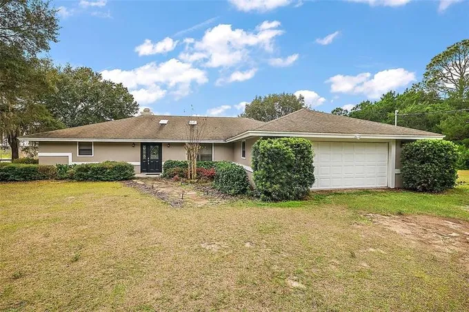 26200 Southeast Highway 42, Umatilla, FL 32784 for Sale