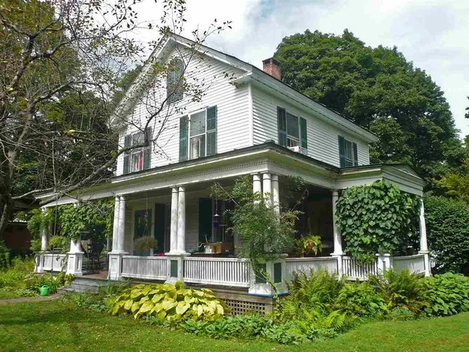 39 Western Avenue, Brattleboro, VT 05301 for Sale