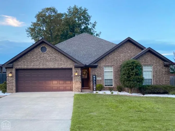 4120 Cypress Knoll Dr, Jonesboro, AR 72405  MLS# 10112670 for Sale