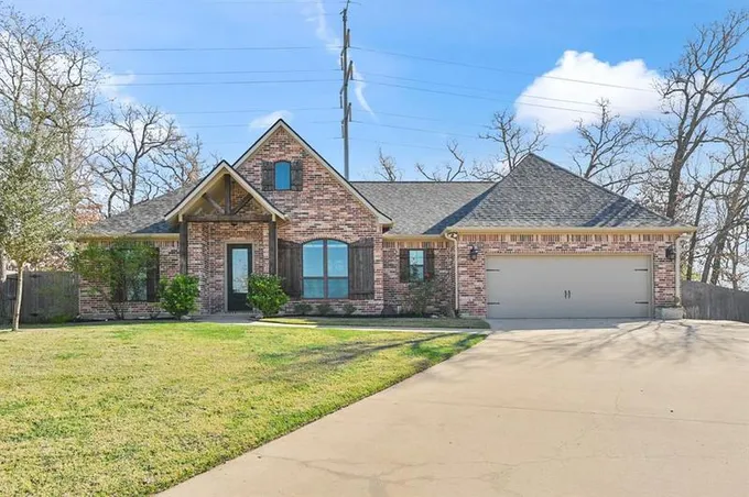 304 Stoney Hills Ct, College Station, TX 77845 for Sale