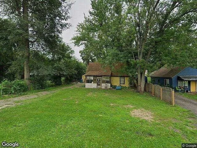 Compton, ROCKFORD, IL 61101  623819718 for Sale