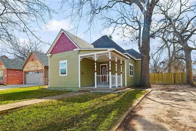 522 W Munson St, Denison, TX 75020 for Sale