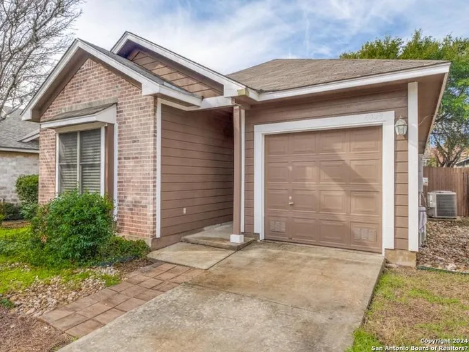 6023 PECAN TREE, San Antonio, TX 78240-1865 for Sale