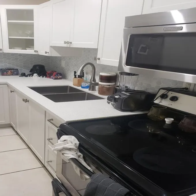 Rental listing in Westchester, Miami Area. Contact the landlord or property manager direct about rental.