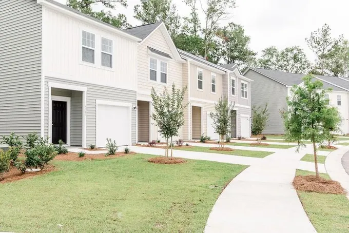 9570 Eagle Pass Drive, Unit SAGE 9549, Summerville, SC 29485 for Rent