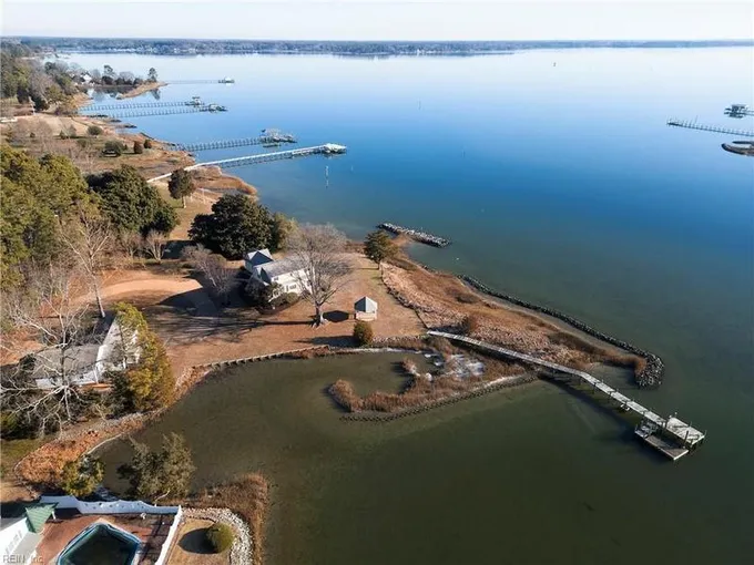 Gloucester, Gloucester County, VA Lakefront Property, Waterfront Property, House for sale Property ID: 418768112