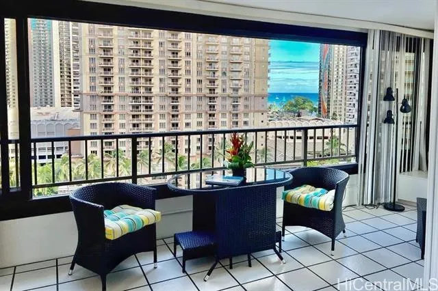 1778 Ala Moana Boulevard 1414, Honolulu HI 96815 for Sale