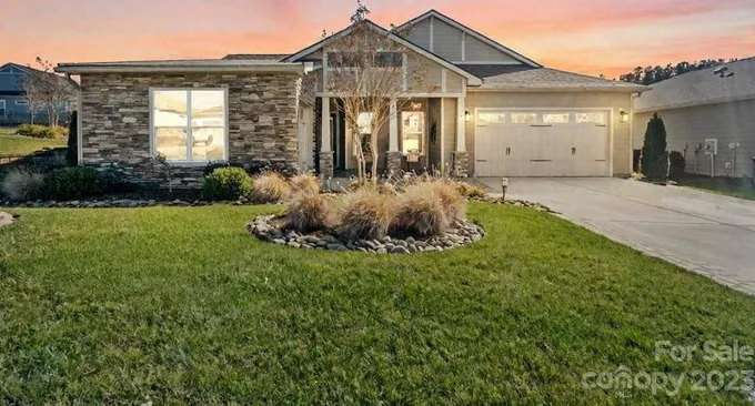 5162 Looking Glass Trail, Denver, NC 28037 - MLS 4103384 for Sale