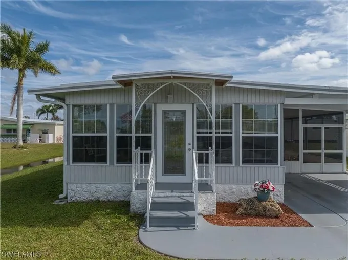North Fort Myers, Lee County, FL House for sale Property ID: 418747667