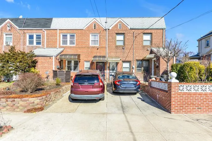 Laurelton, Queens County, NY House for sale Property ID: 418854132