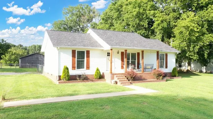 2506 Highway 64, Shelbyville, TN 37160 for Sale