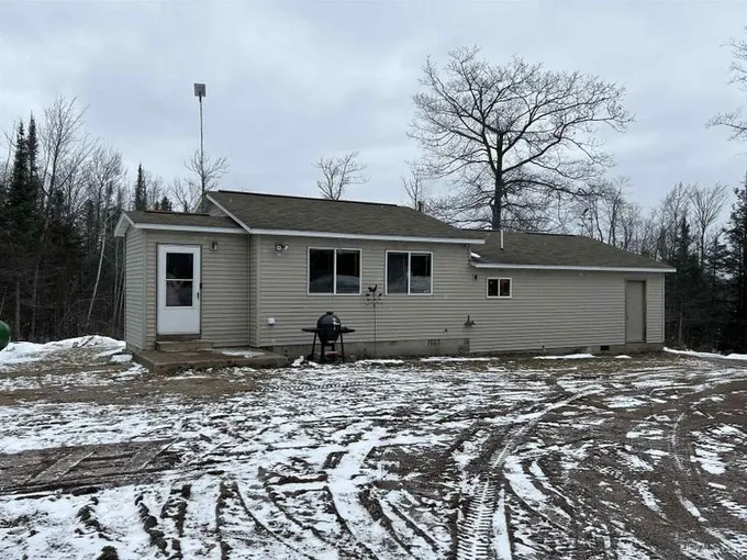 Champion, Marquette County, MI House for sale Property ID: 418888437