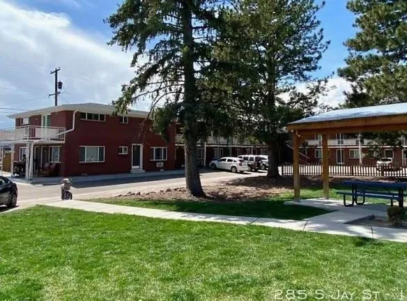 285 S Jay St unit 38 - Lakewood, CO 80226 - Home For Rent