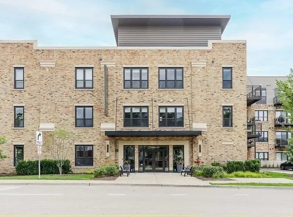 101 W Liberty St #216 - Barrington, IL 60010 - Home For Rent