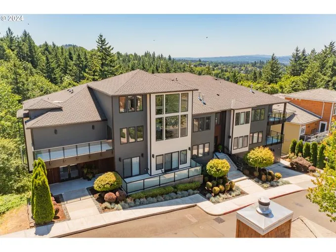3058 NW MONTARA LOOP, Portland OR 97229 for Sale