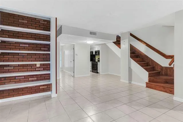 7125 FAIR OAKS AVE APT 8, Dallas, TX 75231 Condominium For Sale  MLS# 20520210